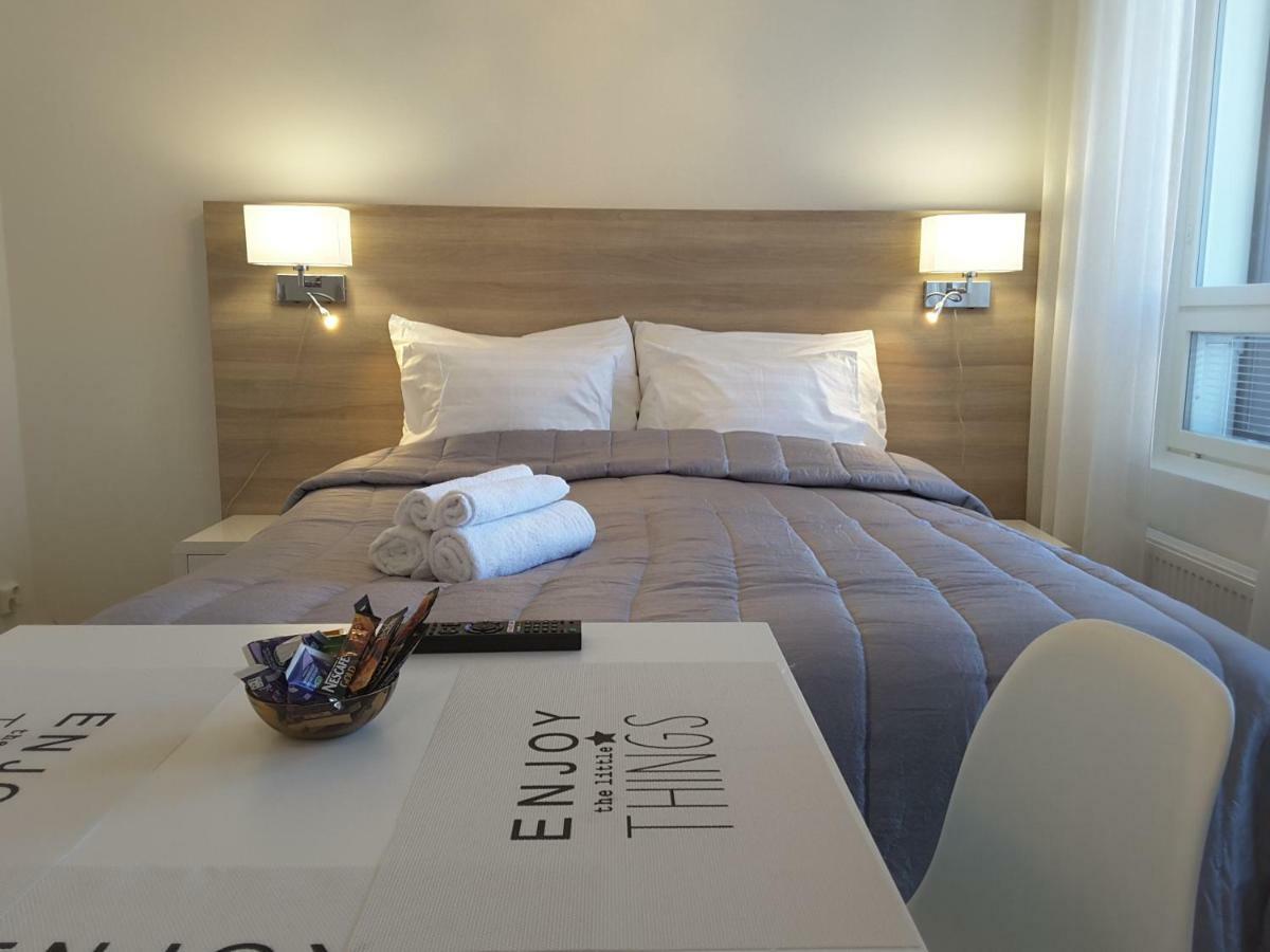 City Apartments With Balcony โรวานิเอมิ ภายนอก รูปภาพ
